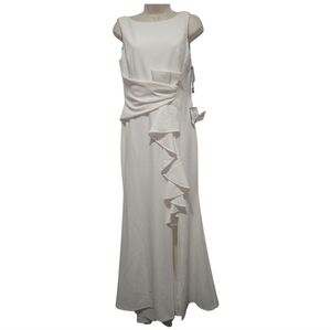 NWT Betsy And Adam Gown